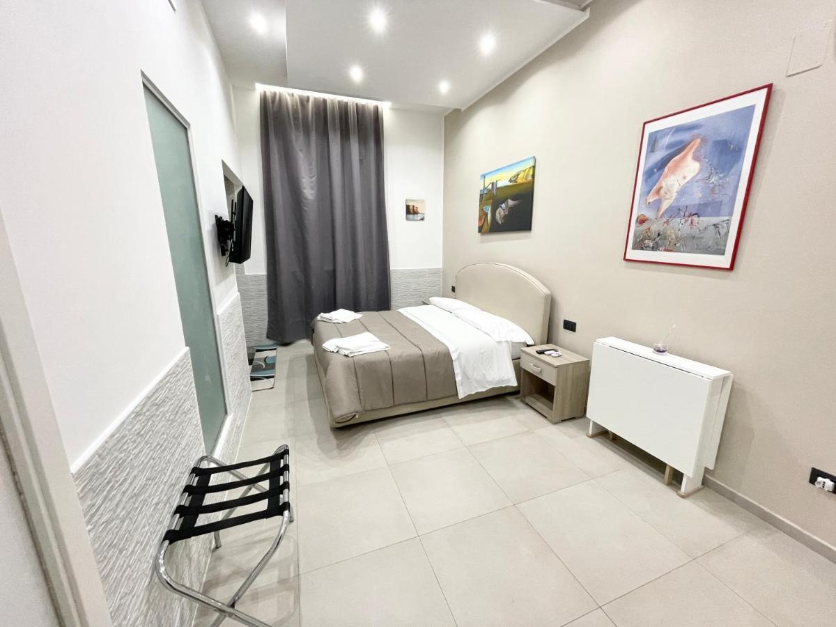 Room25Mq Cercola Exterior photo